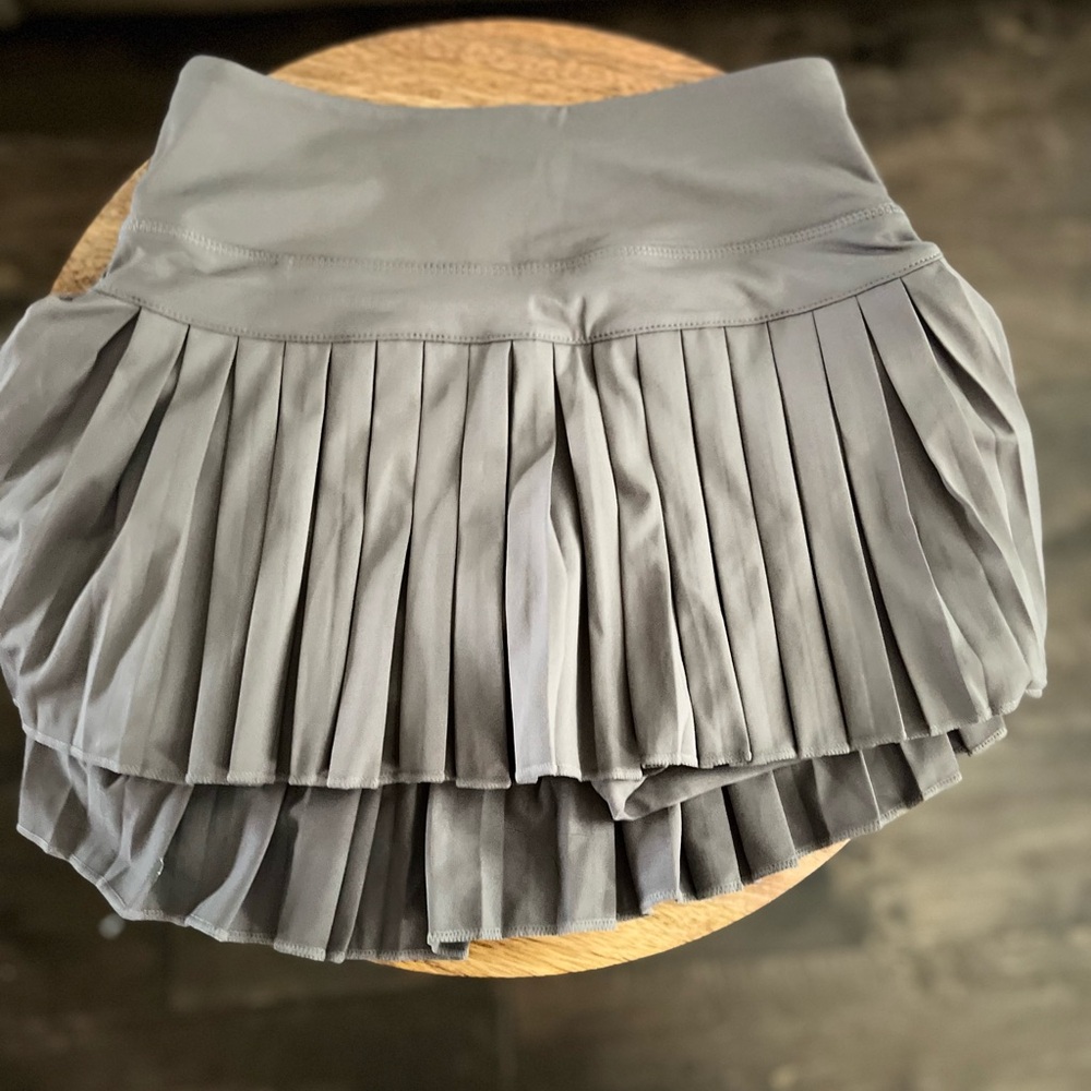 Gold Hinge Charcoal Gray Pleated Tennis Skirt